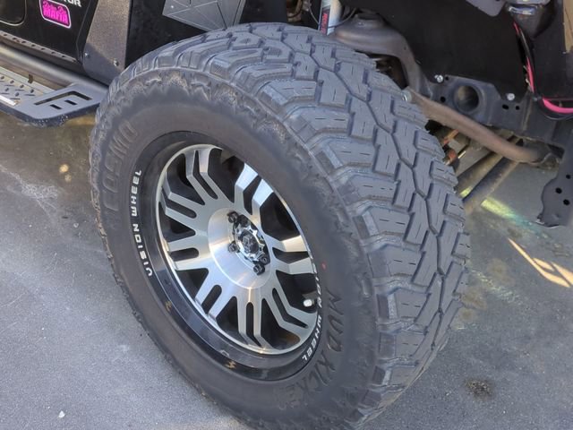 Used 2020 Jeep Gladiator Overland AWD/4WD image 7