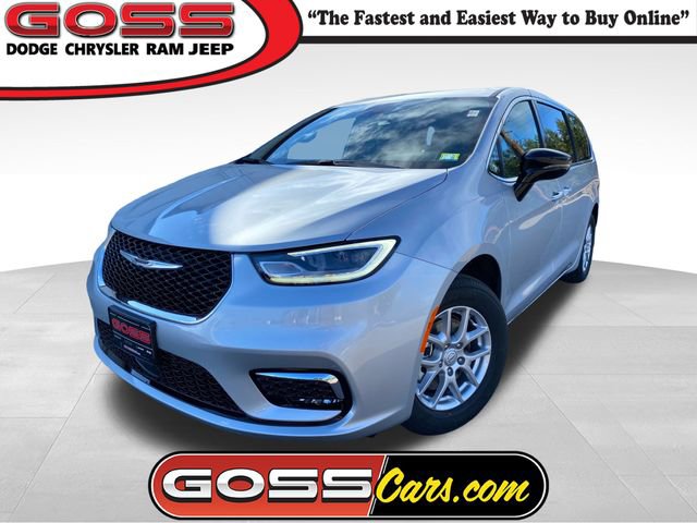 New 2026 Chrysler Pacifica Select