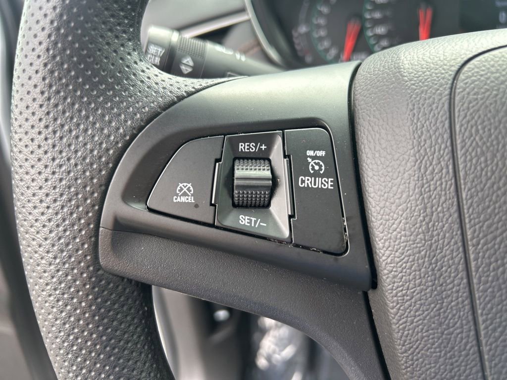 Used 2022 Chevrolet Trax LS w/ Tint and Cruise Package image 20