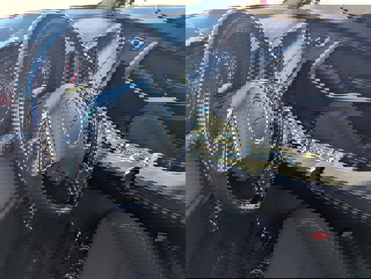 Used 2023 Chevrolet Camaro LT image 15