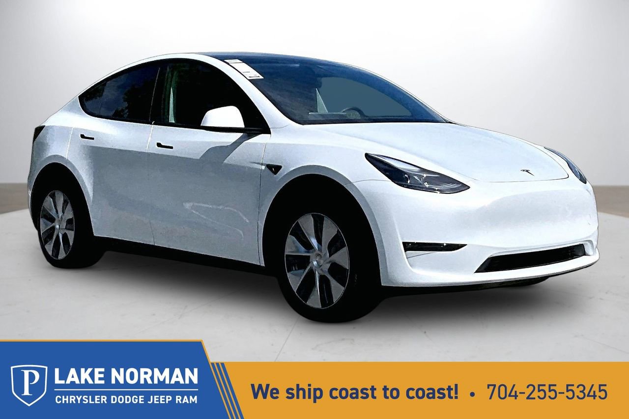 Used 2024 Tesla Model Y Long Range AWD/4WD video 1