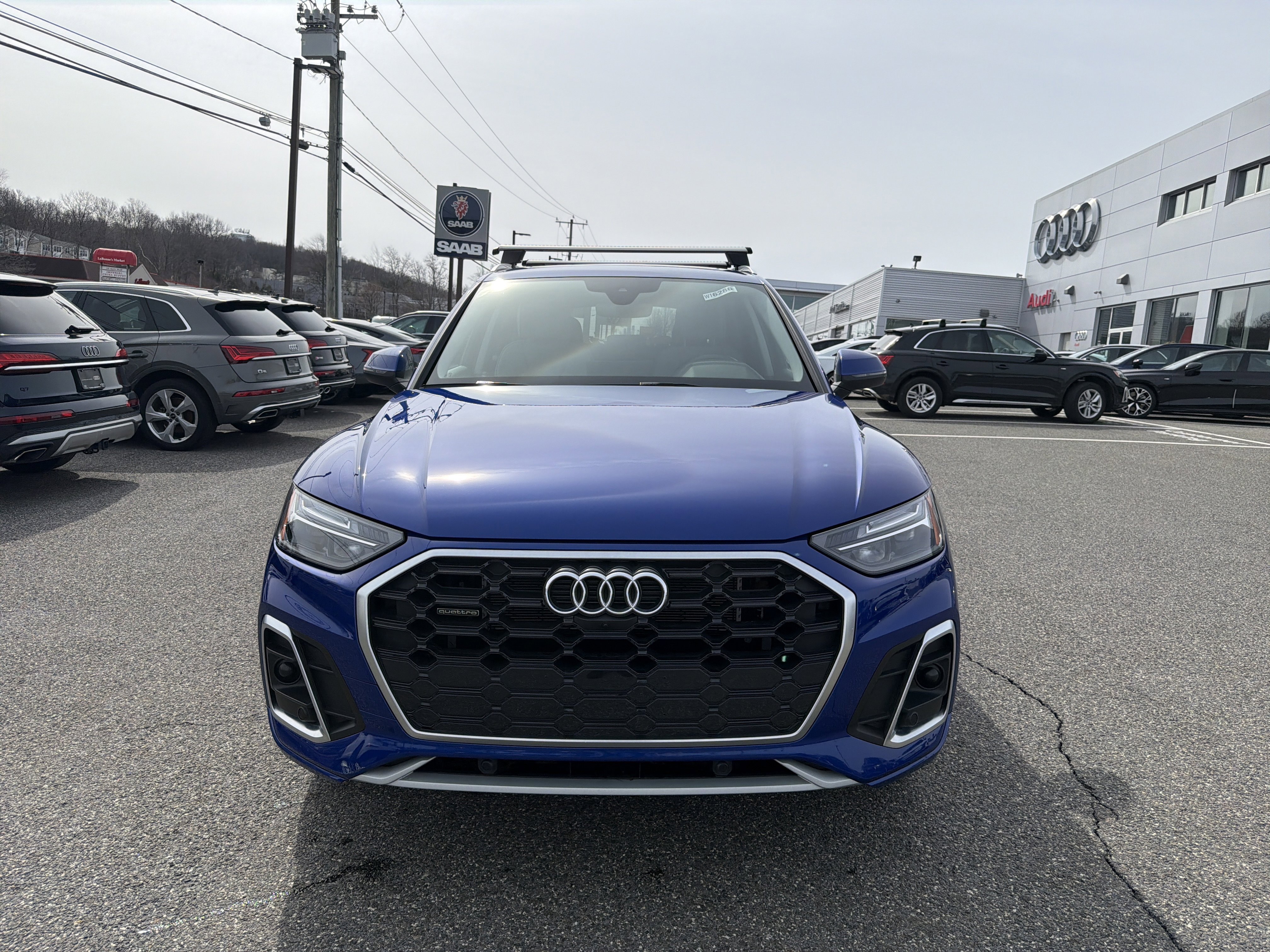 Certified 2022 Audi Q5 e Premium Plus w/ Premium Plus Package image 2