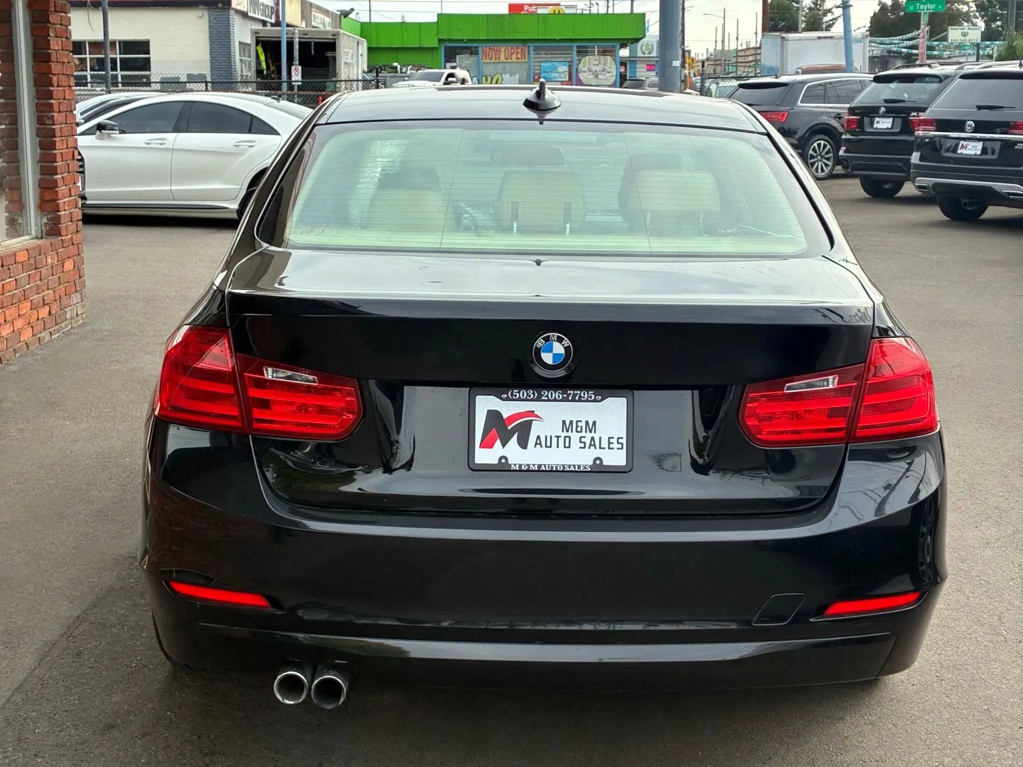 Used 2015 BMW 328i Sedan w/ Premium Package image 4