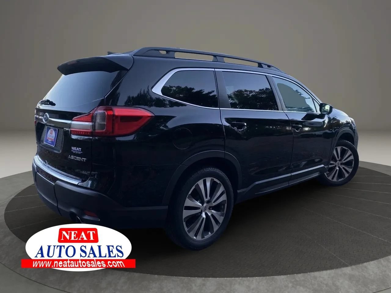 Used 2019 Subaru Ascent Premium AWD/4WD image 5