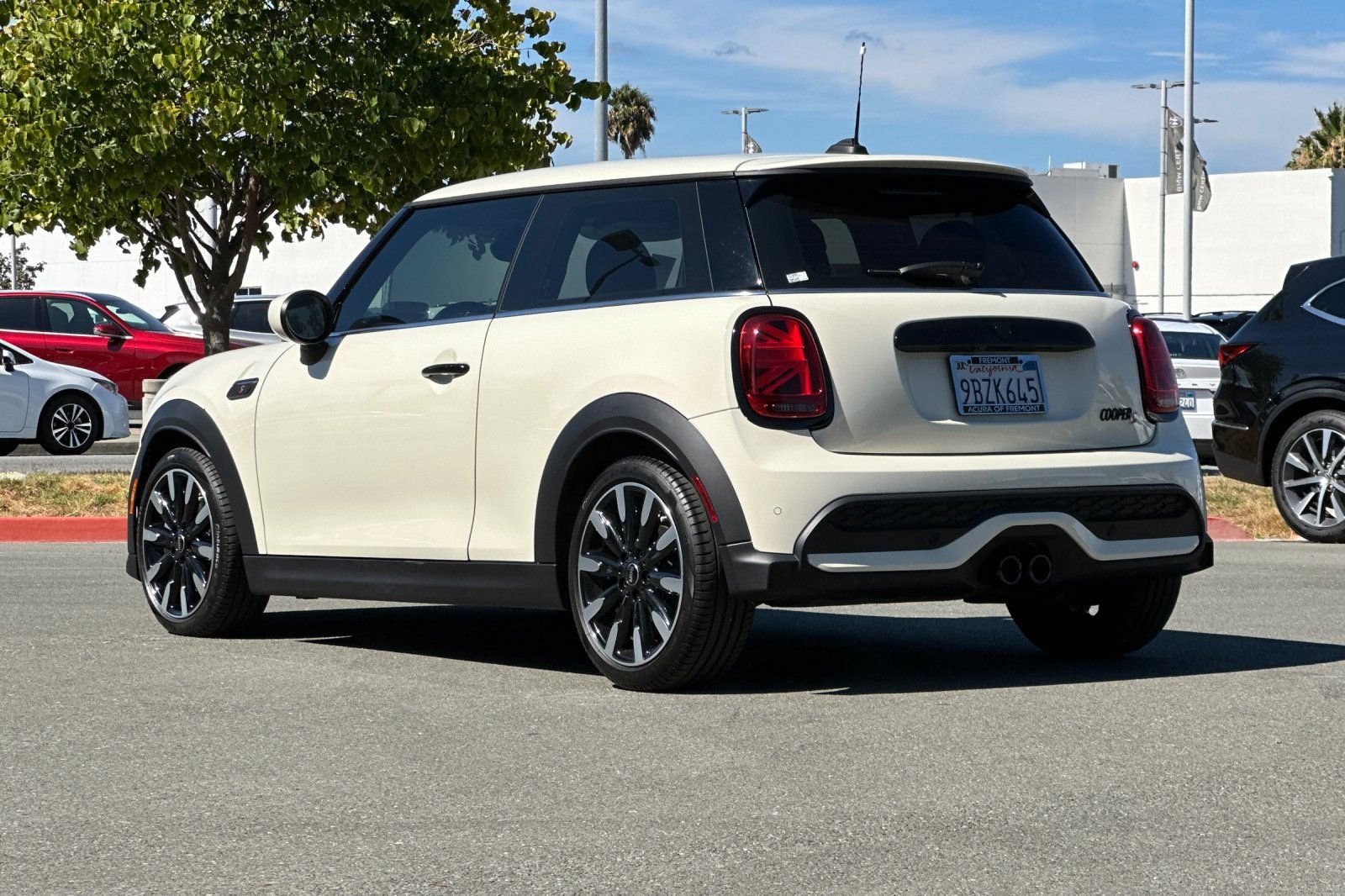 Used 2023 MINI Cooper S FWD image 6