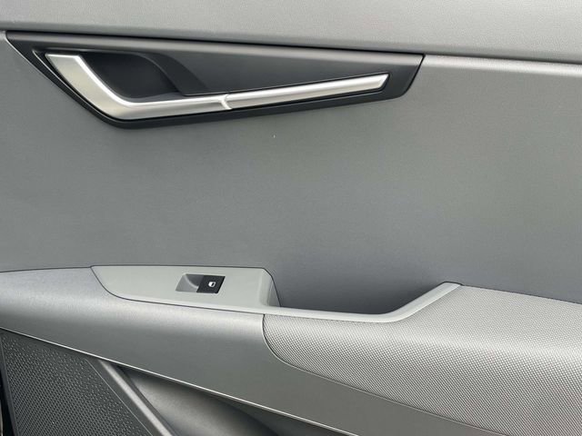 New 2026 Kia Niro EX image 20