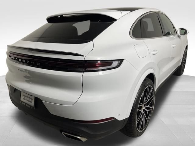 Used 2026 Porsche Cayenne Coupe image 9