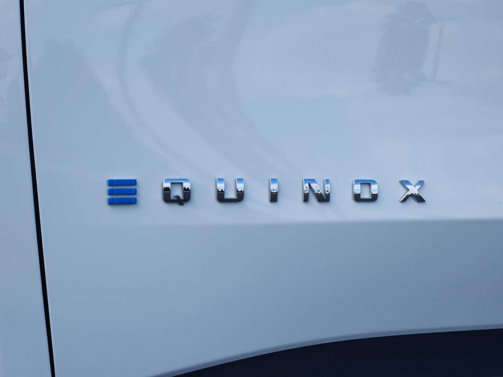 New 2026 Chevrolet Equinox EV LT w/ Comfort Package AWD/4WD image 5