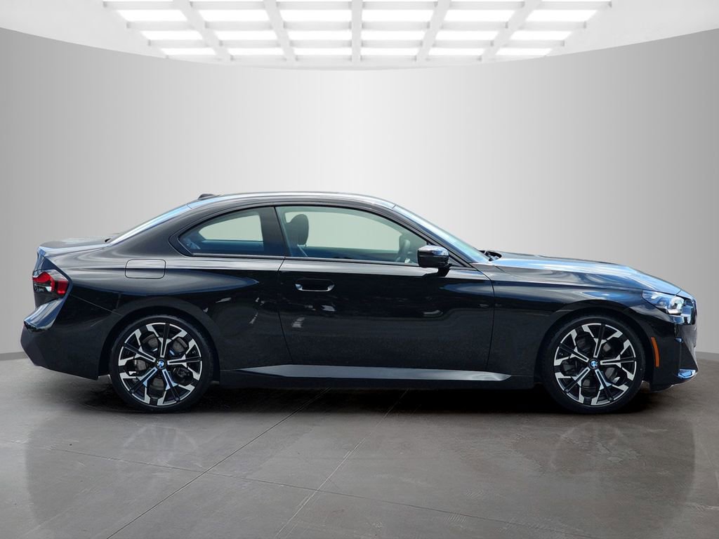 Used 2025 BMW 230i Coupe image 7