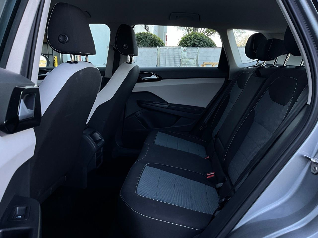 Used 2025 Volkswagen Taos S image 11