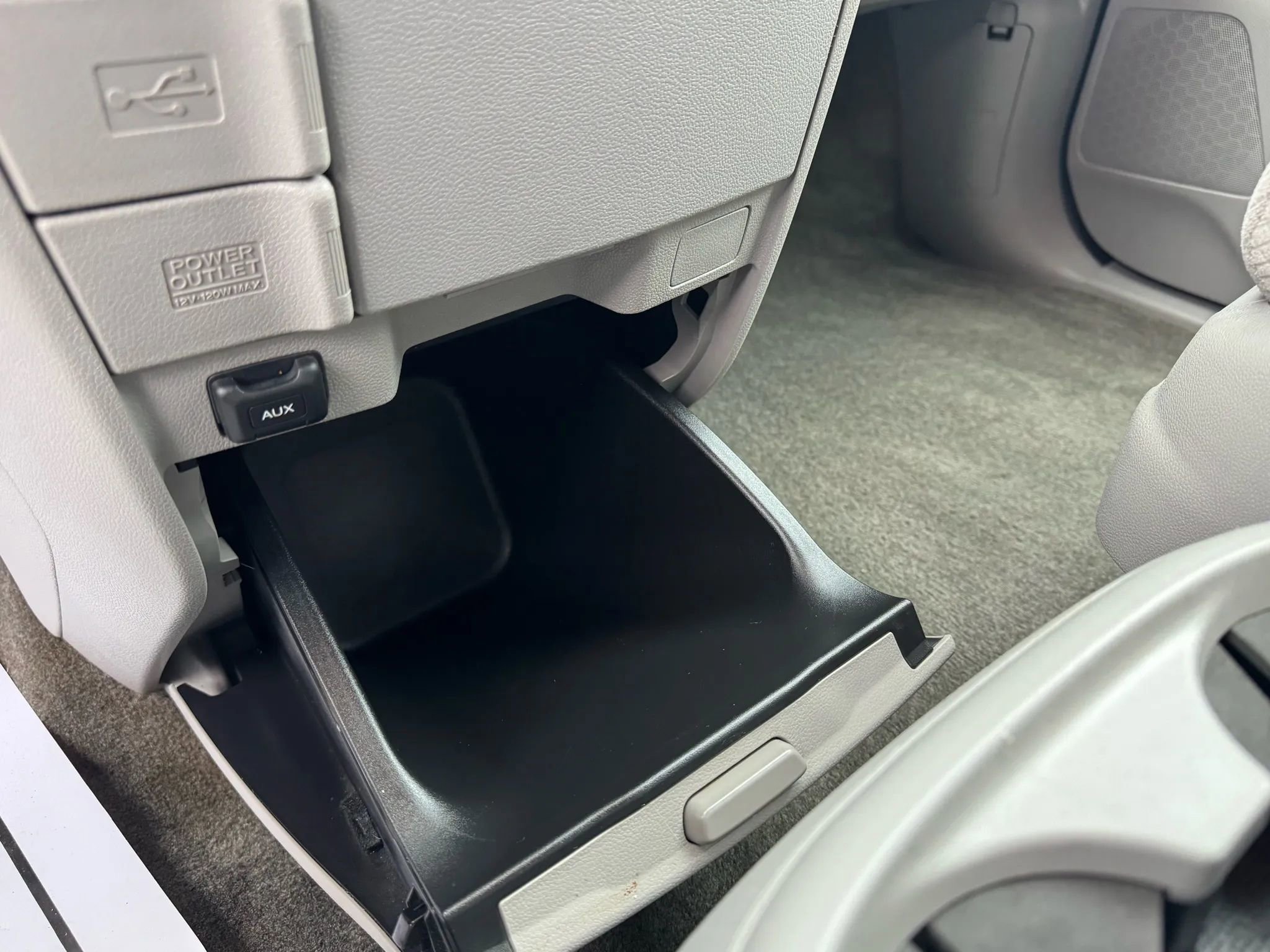 Used 2015 Honda Odyssey EX image 43