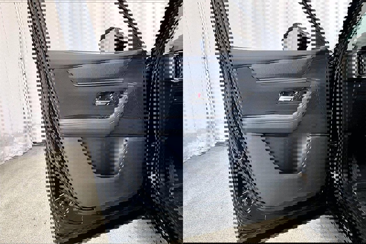 Used 2025 MAZDA CX-90 3.3 Turbo w/ Select Package image 25