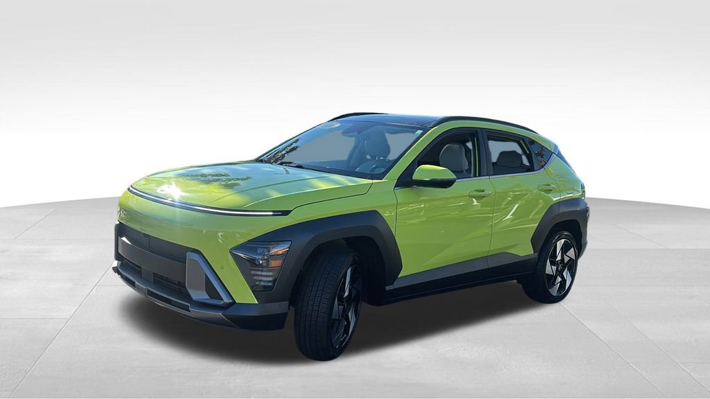 Used 2025 Hyundai Kona Limited image 3