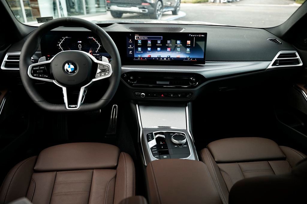 Used 2026 BMW 330i Sedan w/ M Sport Package image 26