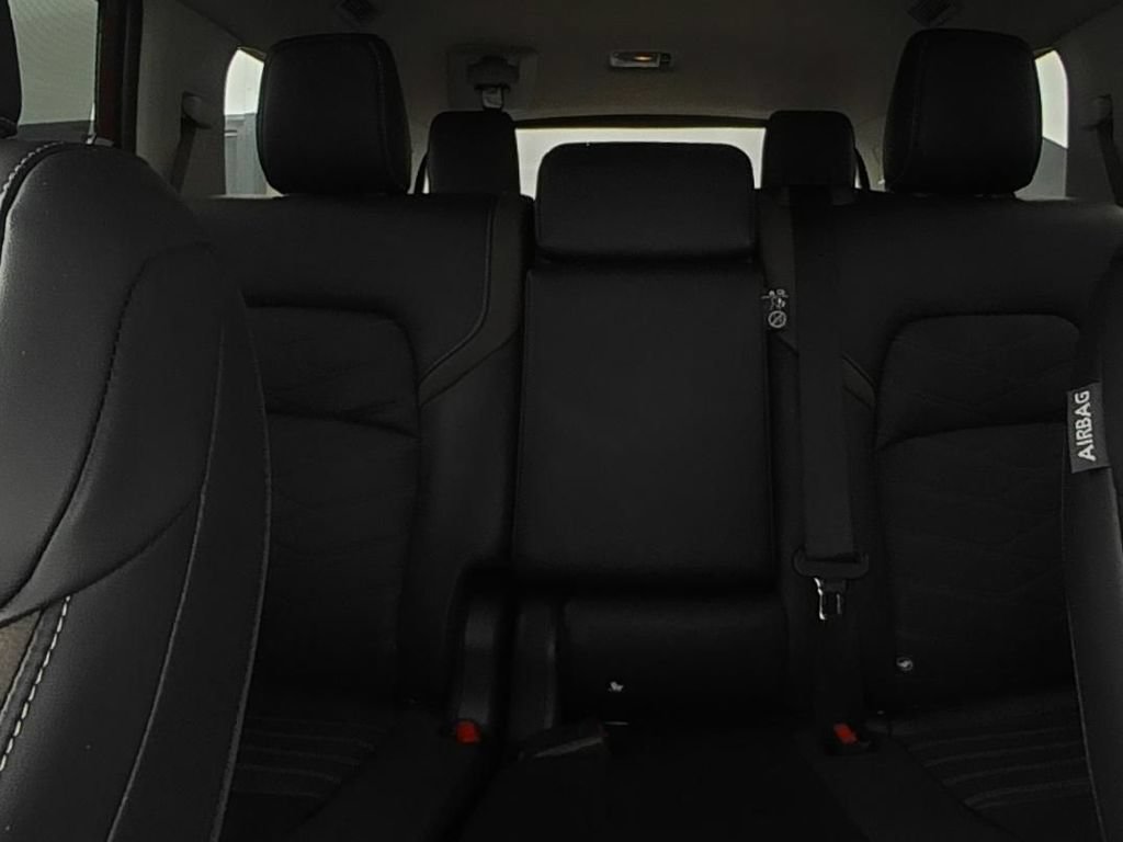 Used 2025 Nissan Pathfinder Platinum w/ Cargo Package FWD image 10
