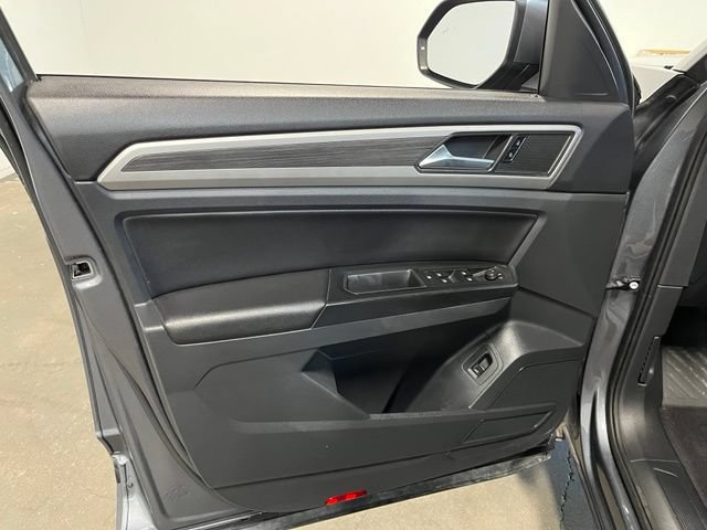 Used 2021 Volkswagen Atlas SEL AWD/4WD image 24