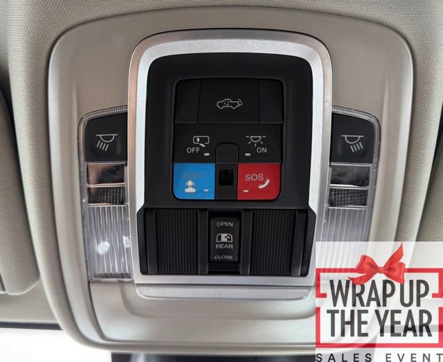 Used 2025 RAM 3500 Longhorn image 22