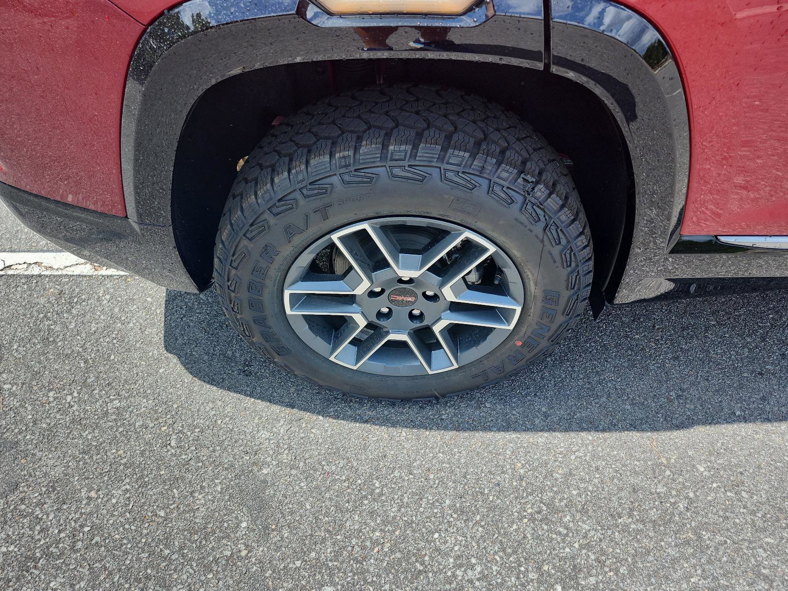 New 2026 GMC Terrain AT4 w/ Convenience Package III image 5