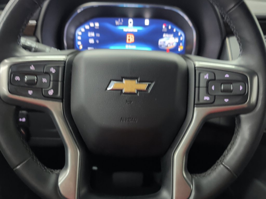 Used 2023 Chevrolet Tahoe Premier AWD/4WD image 14