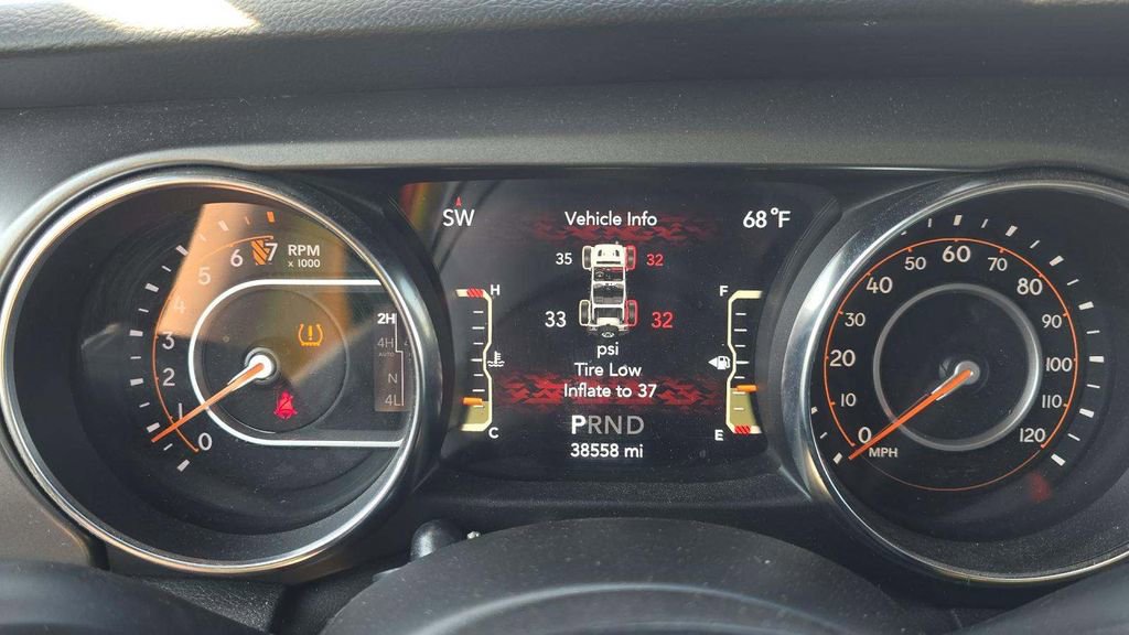 Used 2022 Jeep Wrangler Unlimited Sport AWD/4WD image 14