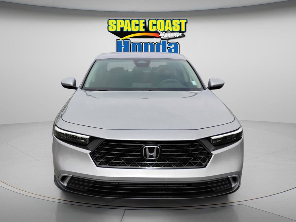 Used 2024 Honda Accord EX image 12