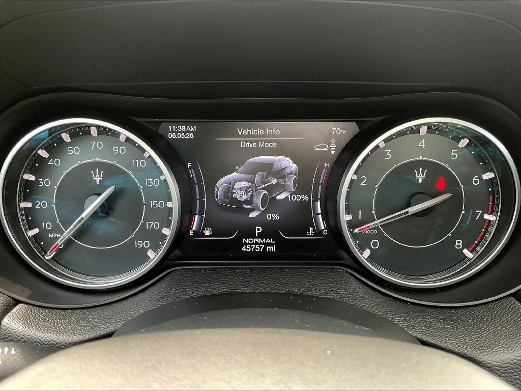 Used 2022 Maserati Levante GT AWD/4WD image 13