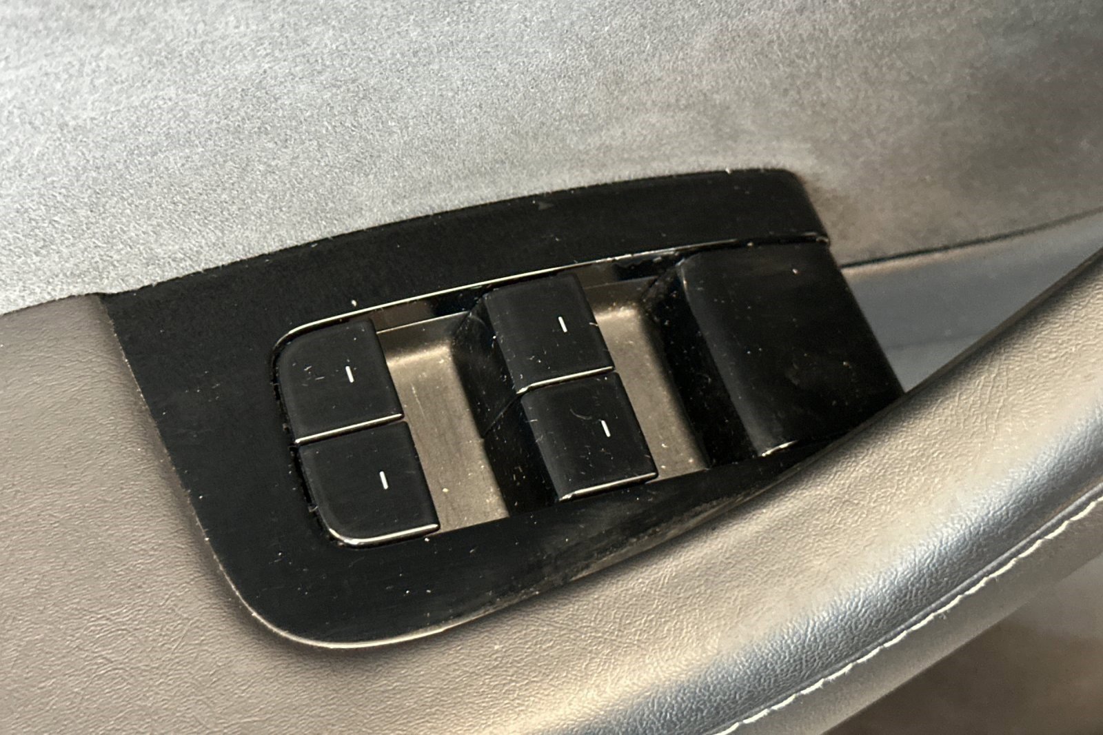 Used 2019 Tesla Model 3 Long Range image 17