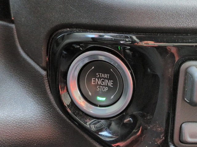 Used 2026 GMC Sierra 1500 SLT RWD image 26