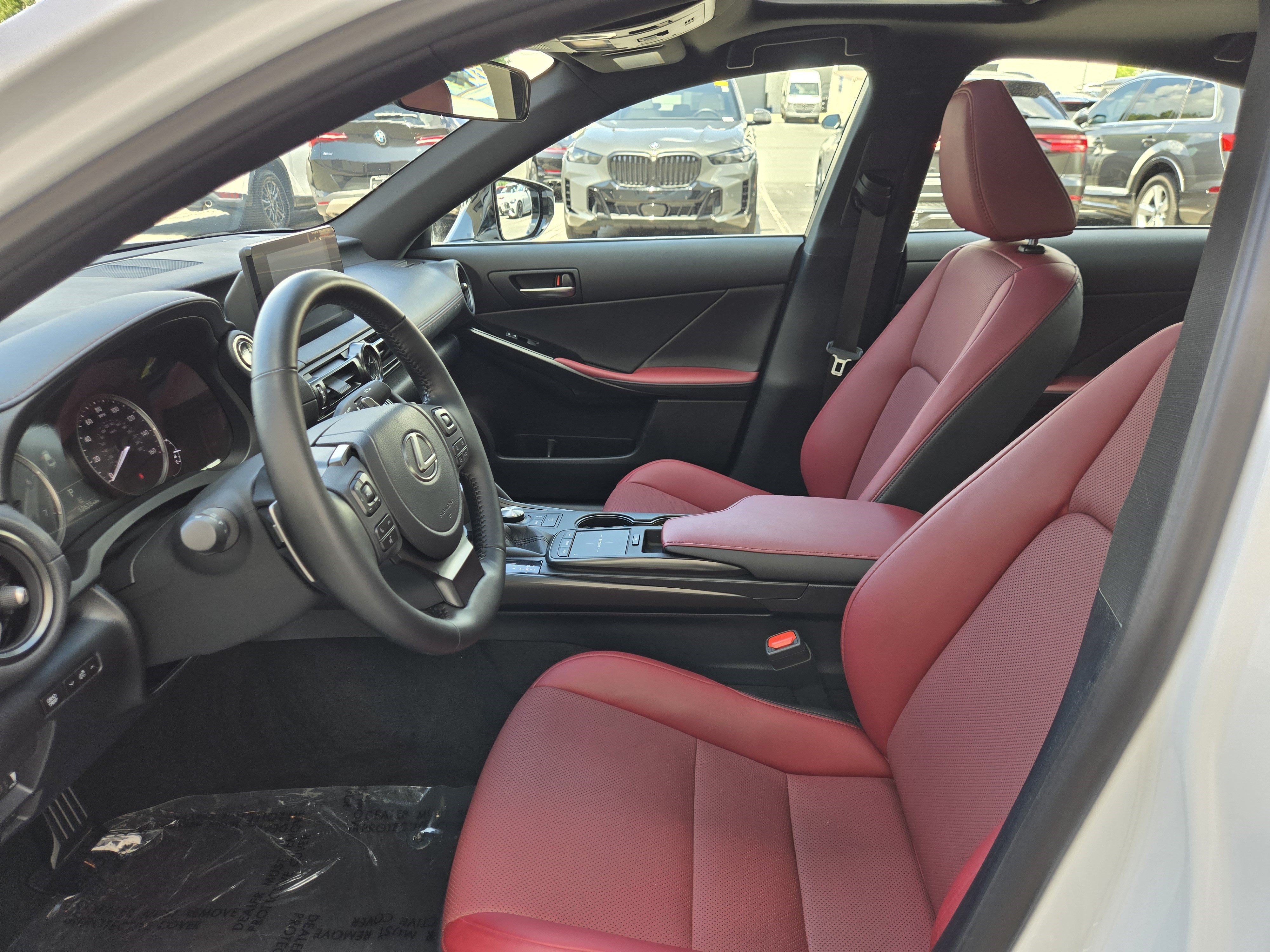 Used 2025 Lexus IS 350 F Sport RWD image 33