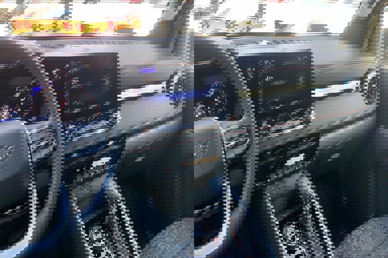 Certified 2024 Chevrolet Colorado Z71 w/ LPO, Dark Essentials Package image 6