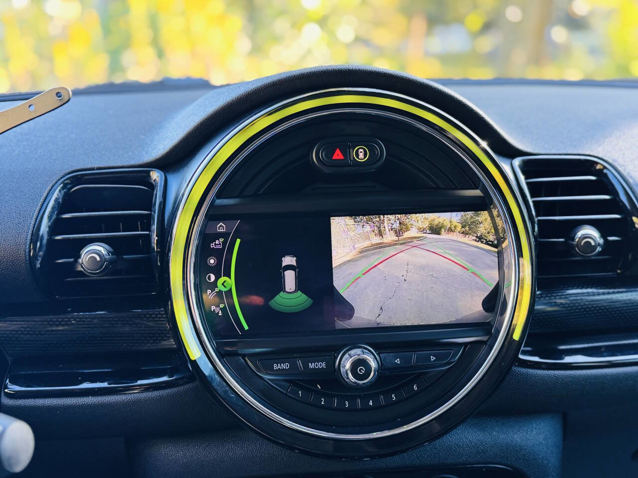 Used 2019 MINI Cooper Clubman S image 19