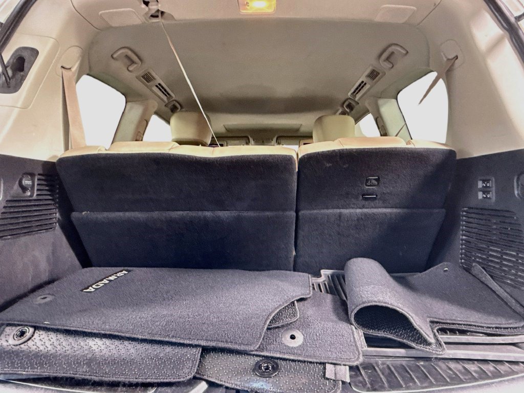 Used 2020 Nissan Armada Platinum w/ Captain's Chairs Package RWD image 34