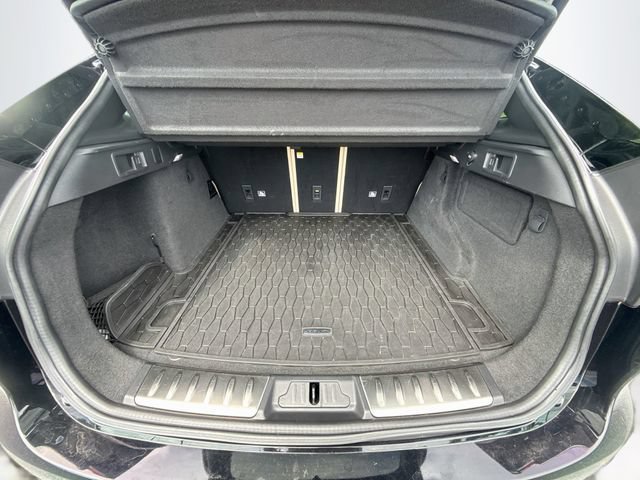 Used 2020 Jaguar F-PACE Premium AWD/4WD image 28