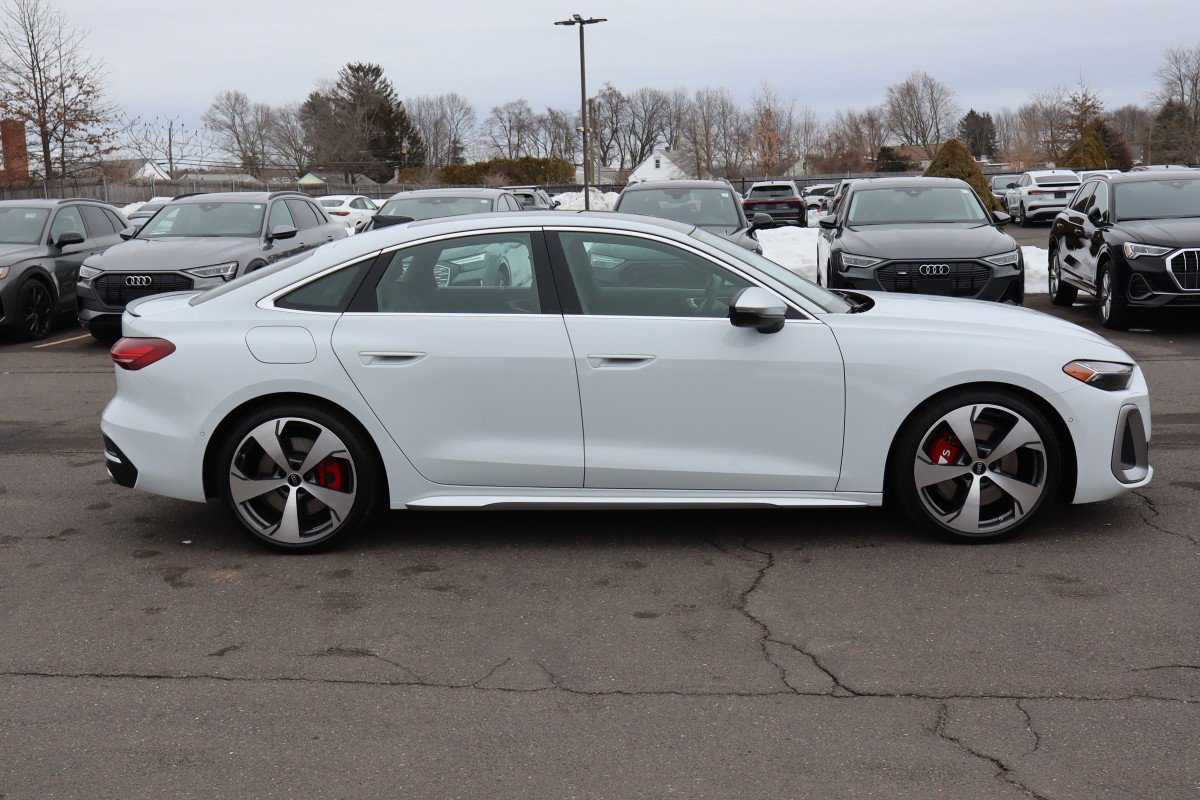 Used 2025 Audi S5 Premium Plus w/ Premium Plus Package image 4