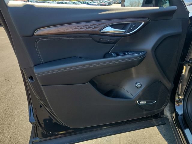 Used 2023 Buick Envision Avenir image 39