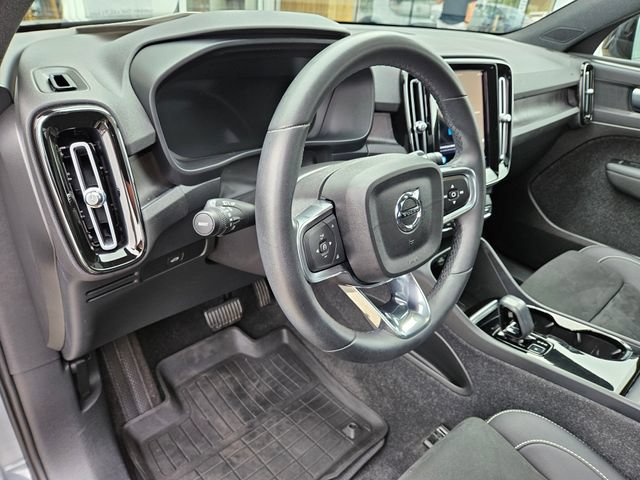 Certified 2023 Volvo XC40 Recharge Plus w/ Protection Package Premier AWD/4WD image 19