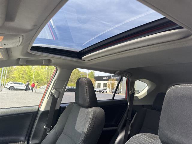 Used 2016 Toyota RAV4 XLE image 13