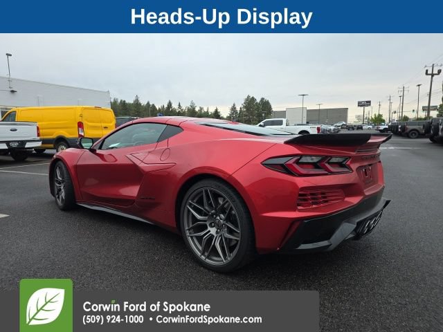 Used 2025 Chevrolet Corvette Z06 RWD image 5