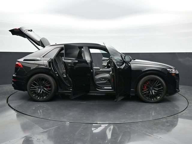 Used 2024 Audi SQ8 Prestige w/ Prestige Package AWD/4WD image 46