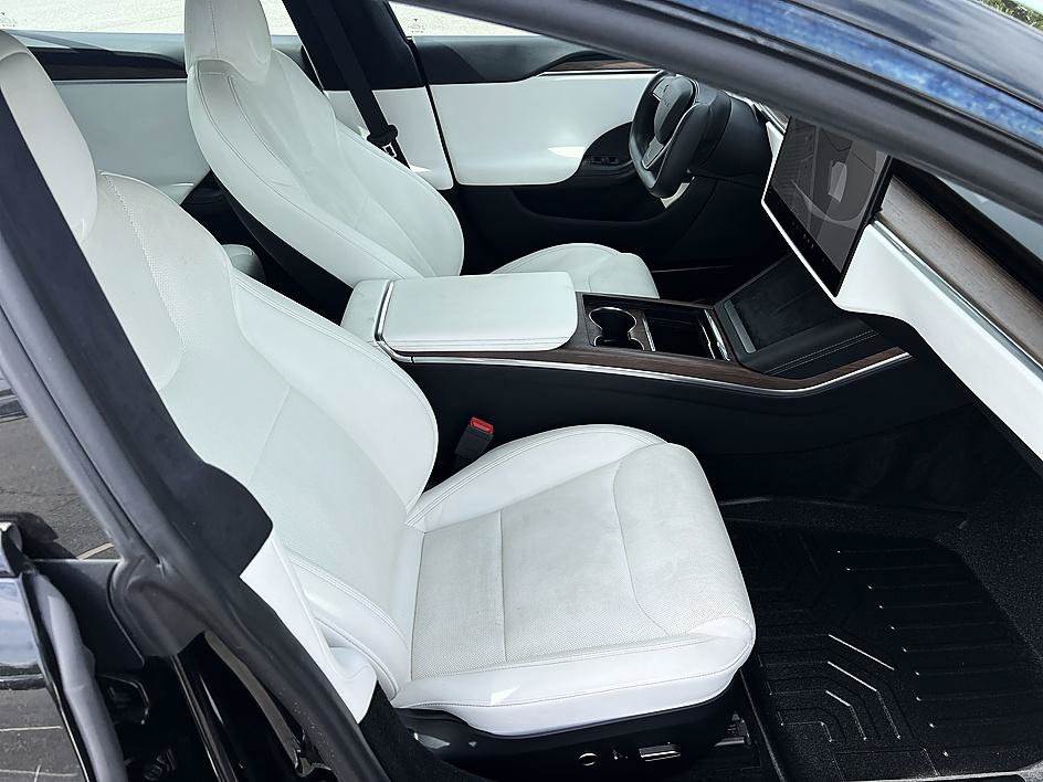 Used 2021 Tesla Model S Long Range AWD/4WD image 17