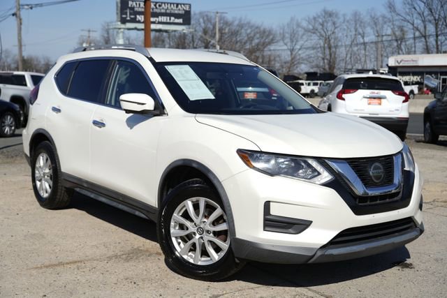 Used 2018 Nissan Rogue SV w/ Premium Package image 1