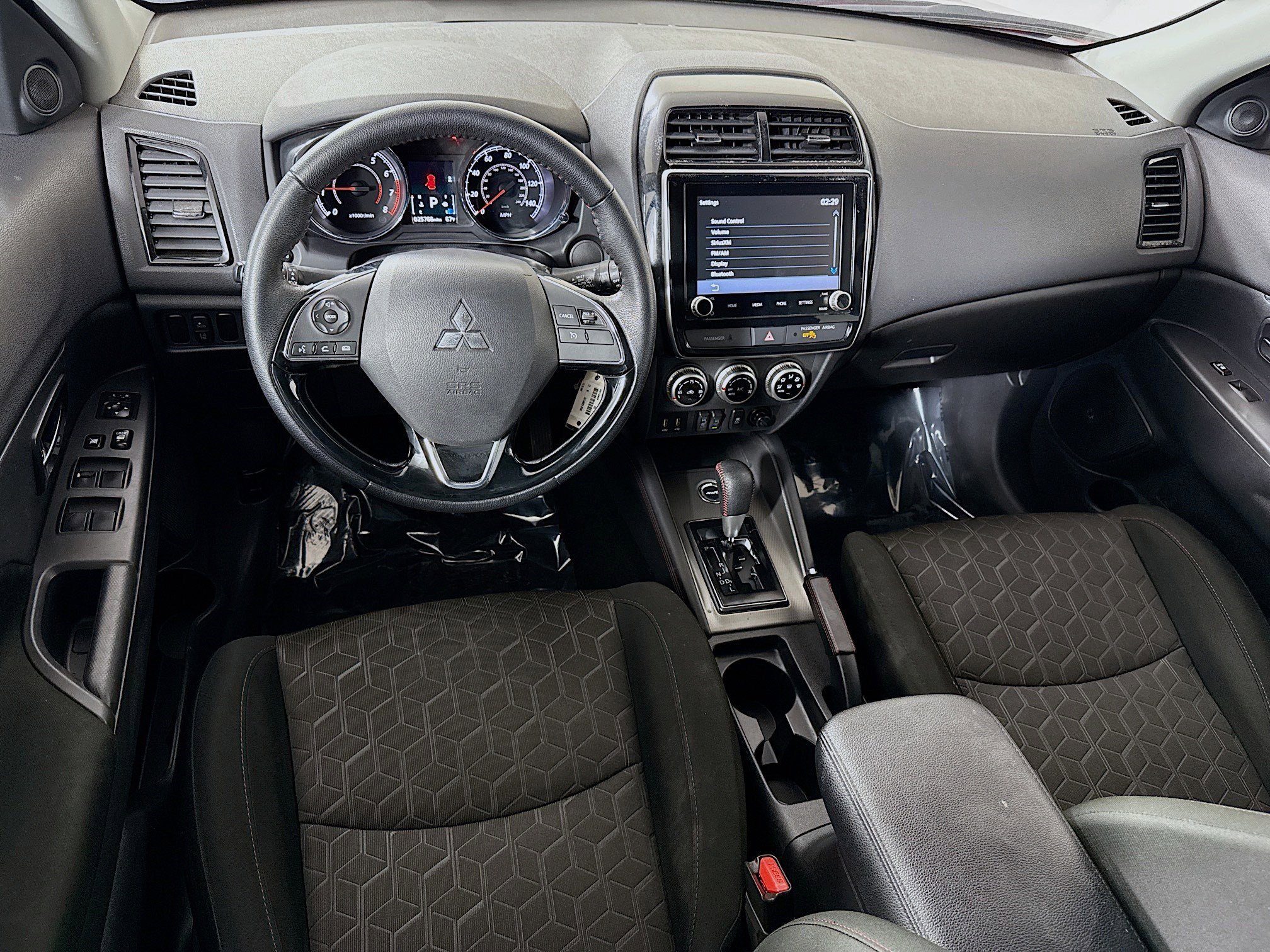 Used 2023 Mitsubishi Outlander Sport ES image 17