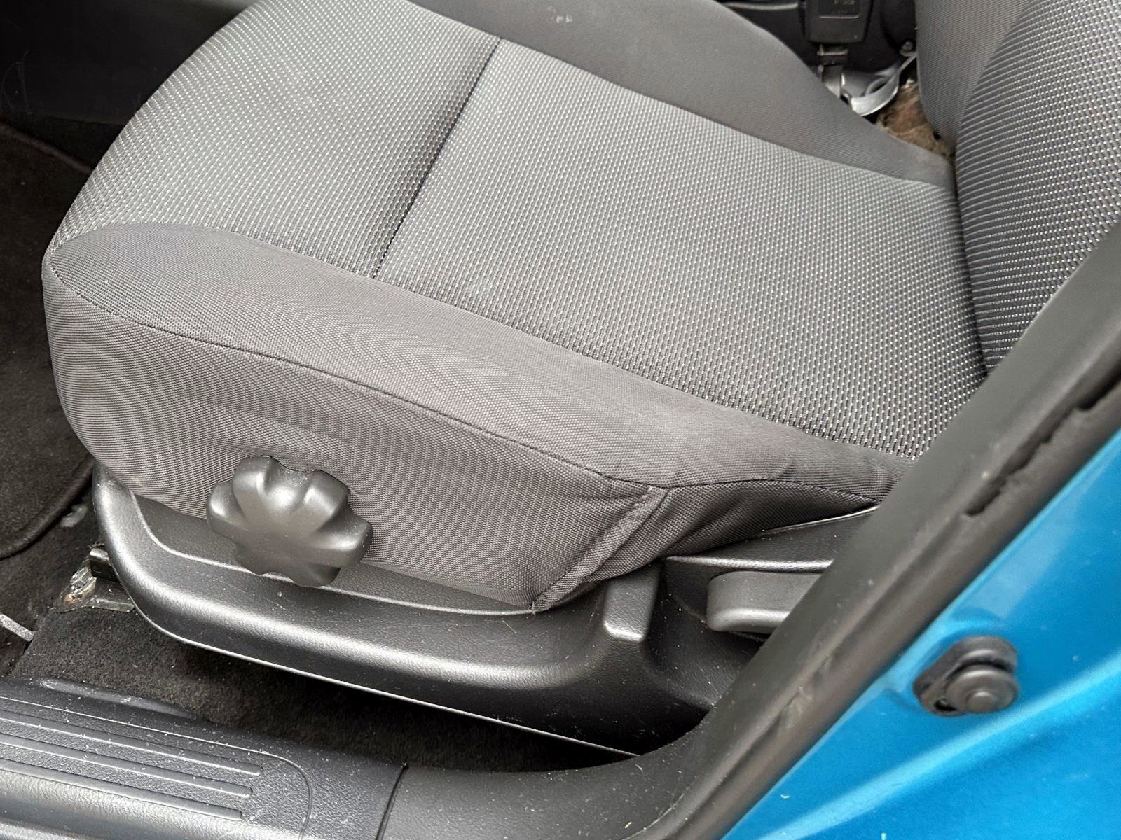 Used 2009 Chevrolet Aveo LT w/ Power and Convenience Package image 17