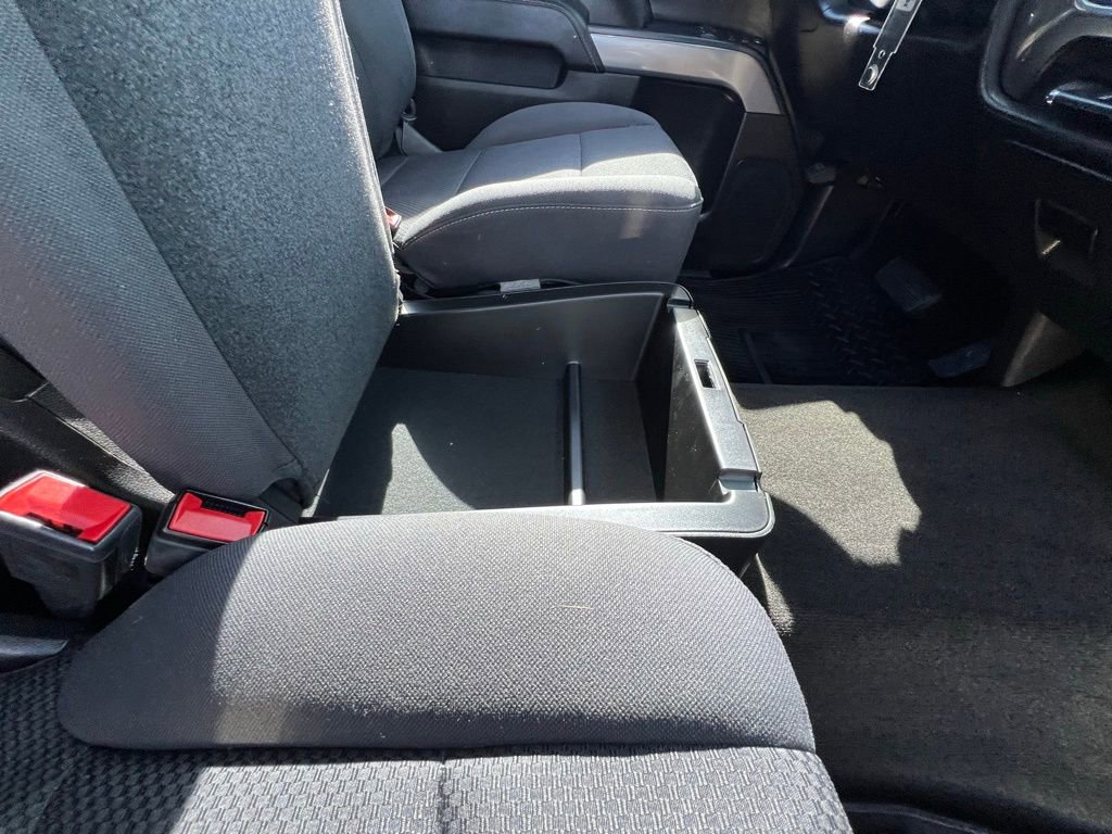 Used 2018 Chevrolet Silverado 1500 LT w/ LT Convenience Package image 24