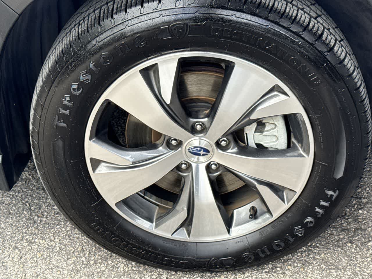 Used 2023 Subaru Ascent Premium w/ Convenience Package AWD/4WD image 11
