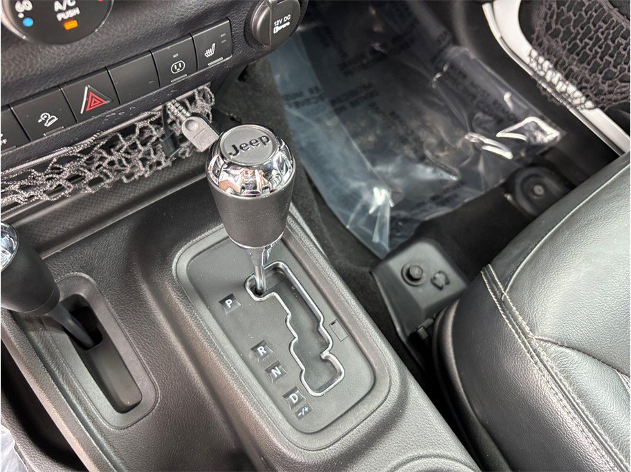 Used 2016 Jeep Wrangler Unlimited Rubicon Hard Rock AWD/4WD image 29