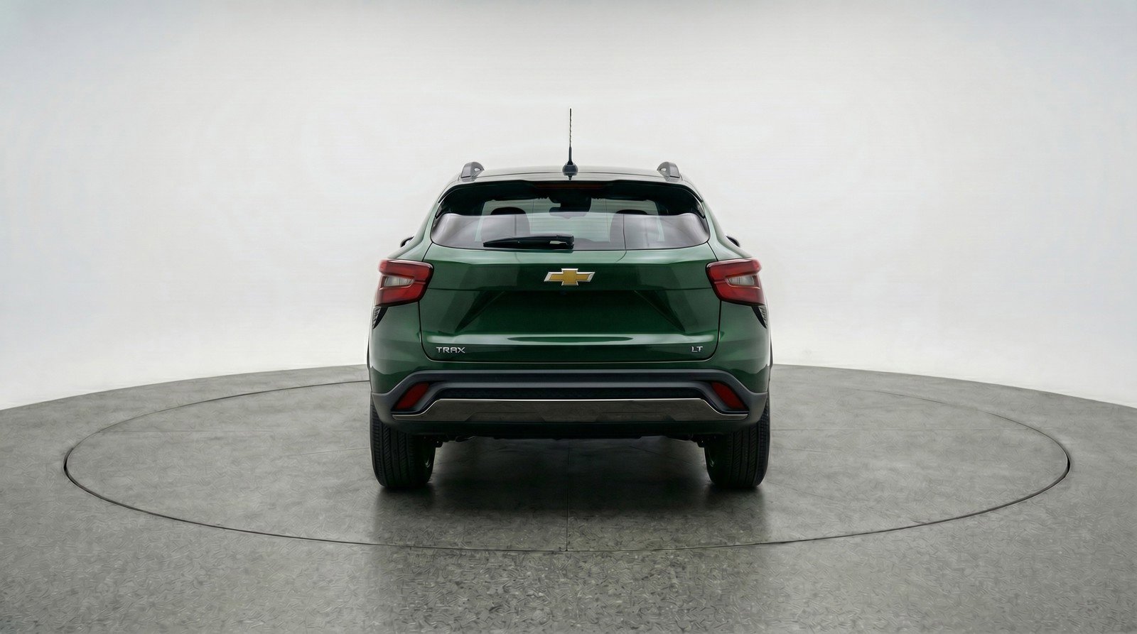 Used 2025 Chevrolet Trax LT FWD image 7