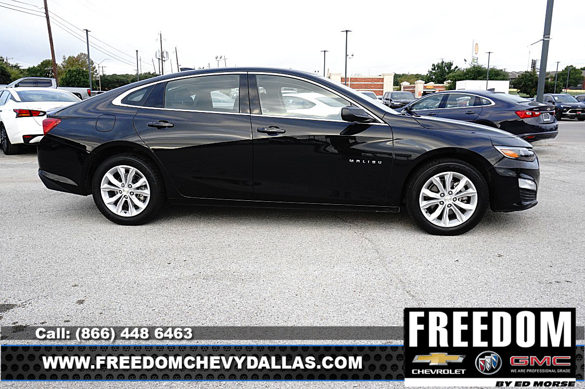 Certified 2025 Chevrolet Malibu LT FWD image 11