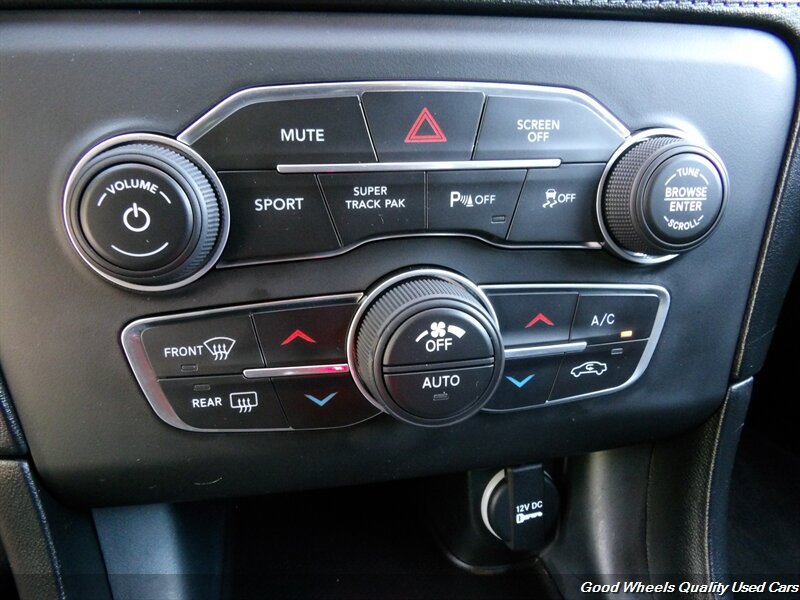 Used 2019 Dodge Charger GT w/ Plus Group RWD image 17