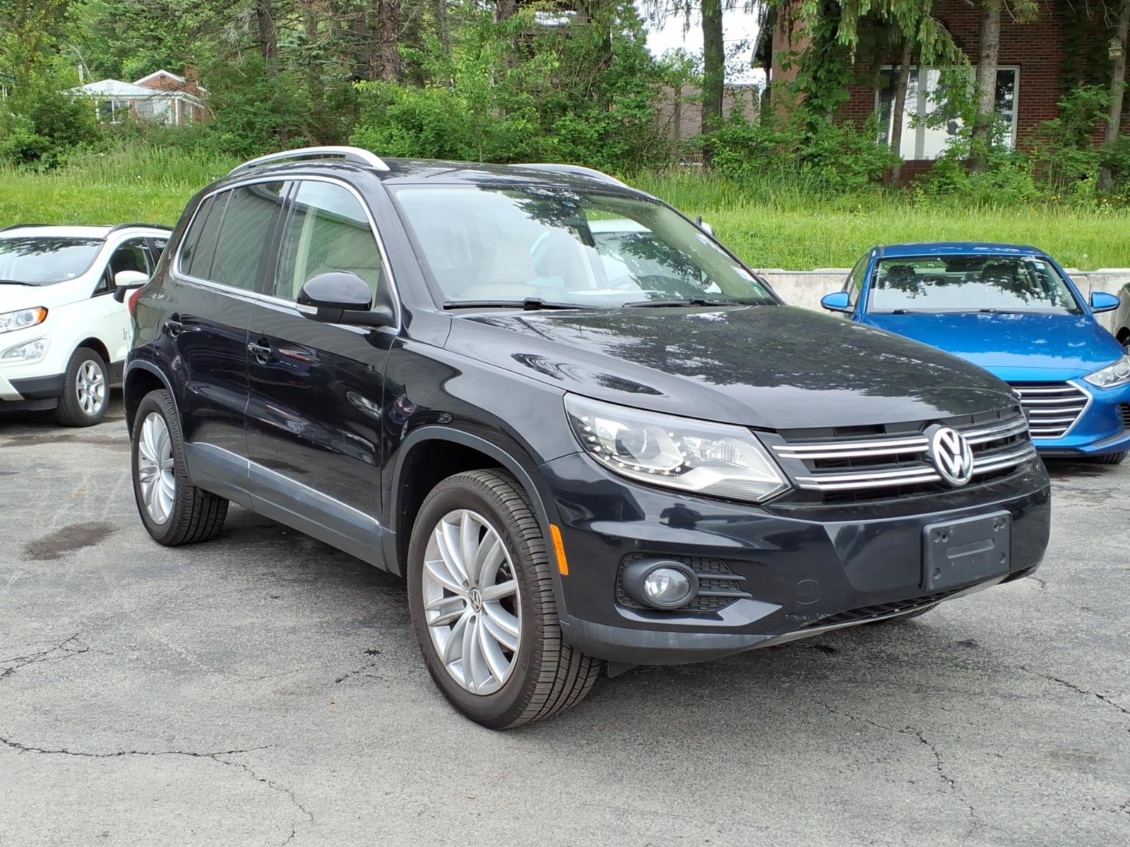 Used 2016 Volkswagen Tiguan SE